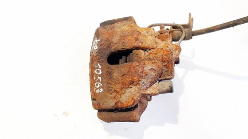 Bremssattel links vorne  Volkswagen Passat DE2531828-86