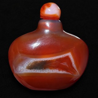 Handmade Natural Agate Snuff Bottle Eastern Art Collectible 83g
