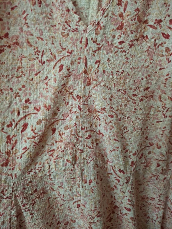 H&M Gorgeous Dress Womens Size L Pinks, Reds, Tan And White 3/4 Sleeve - Image 4 of 4