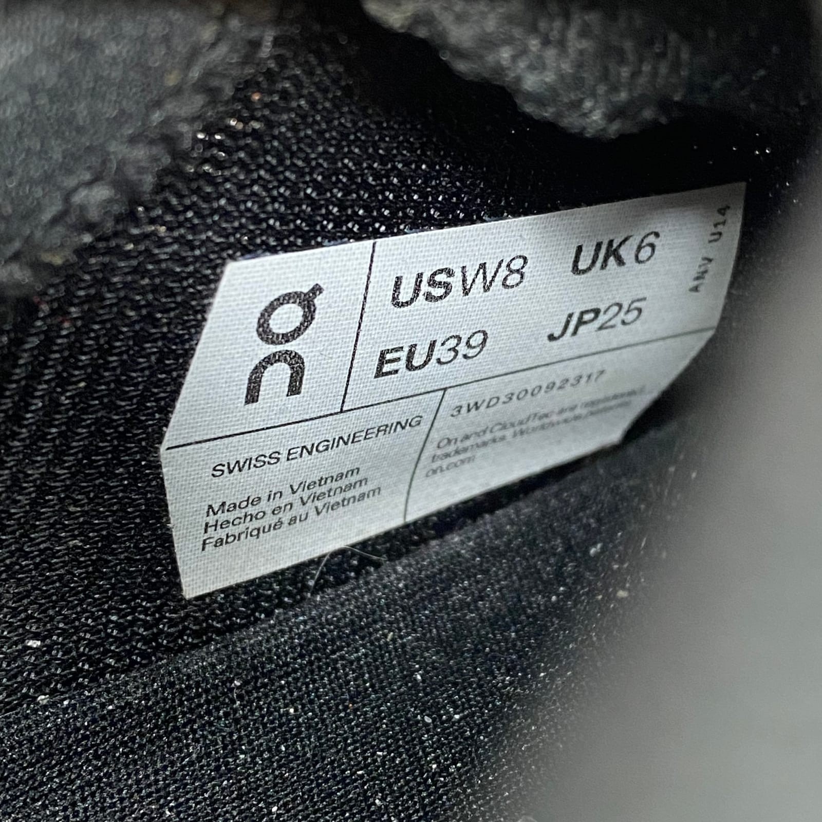 On Cloud Gray Beige Cloudeclipse Running Sneakers… - image 4