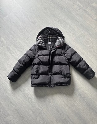 Burberry Jacke In Geöße S