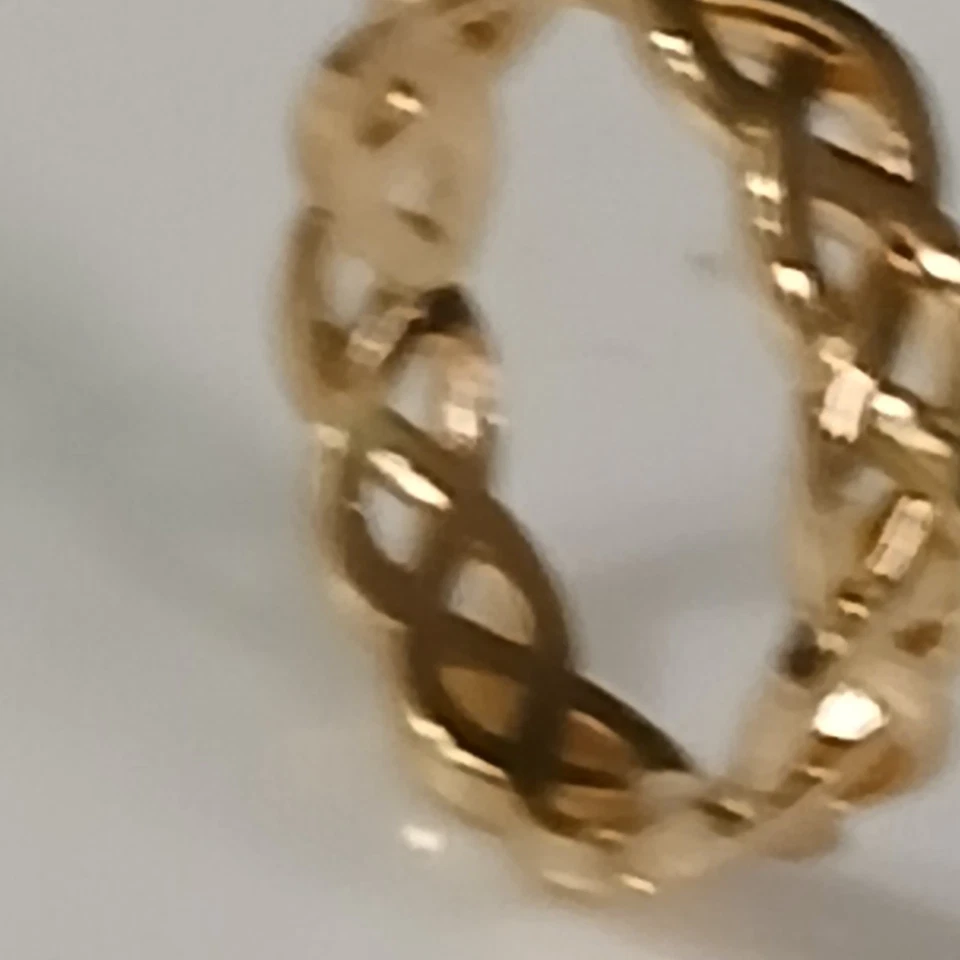 Size 10 18k Gold Plated Celtic Ring Eternity Rope - Image 3 of 4