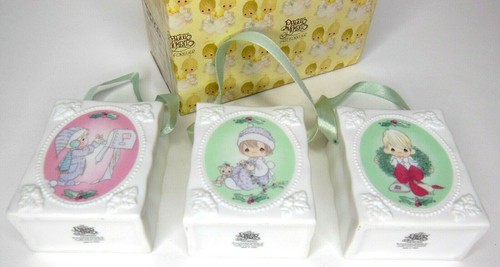 Set of 3 Precious Moments Christmas Gift Bags Meowie White Christmas Joy Enesco - Picture 6 of 9