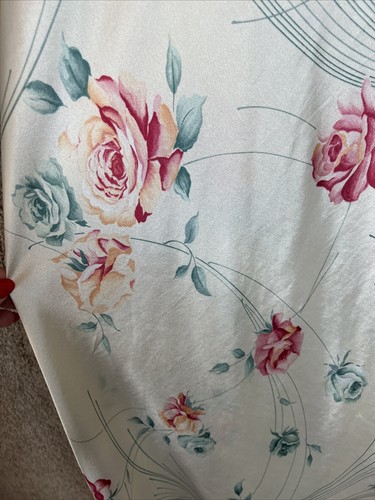 Vintage Christian Dior Blumenkleid kleine Rosen Satin Union Made in USA - Bild 9 von 10