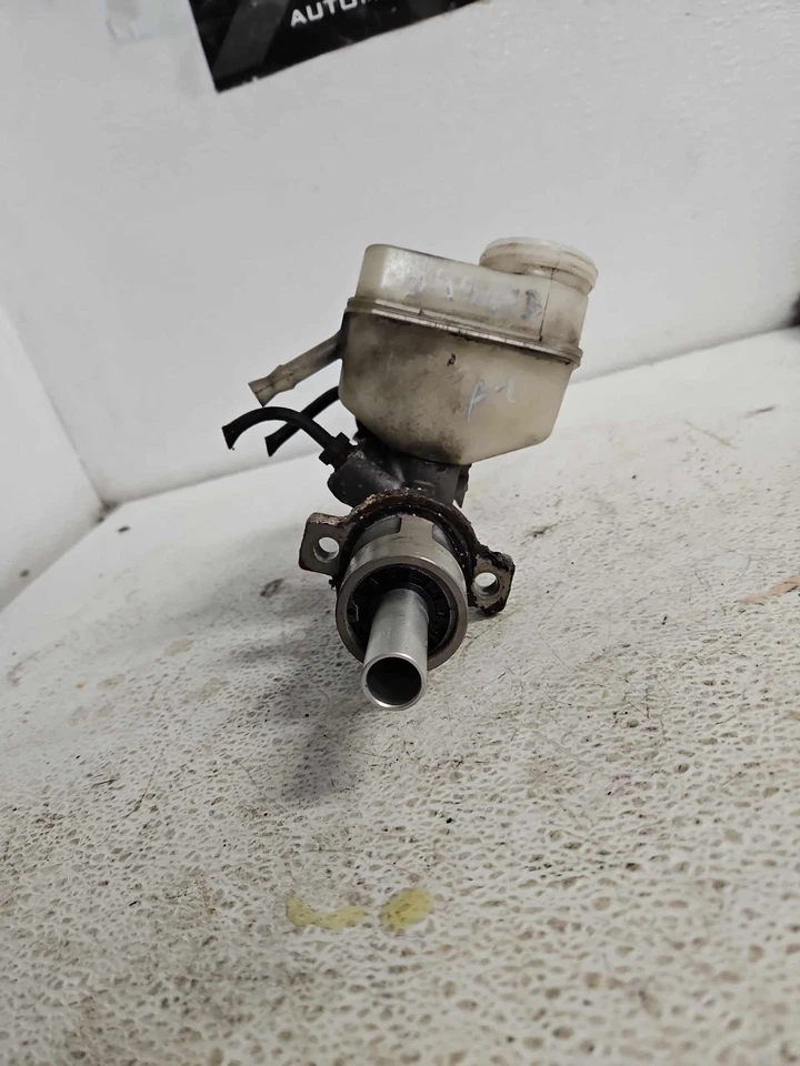 Cilindro maestro de freno Jaguar X-Type 2002-2006 OEM Foto 4 de 4