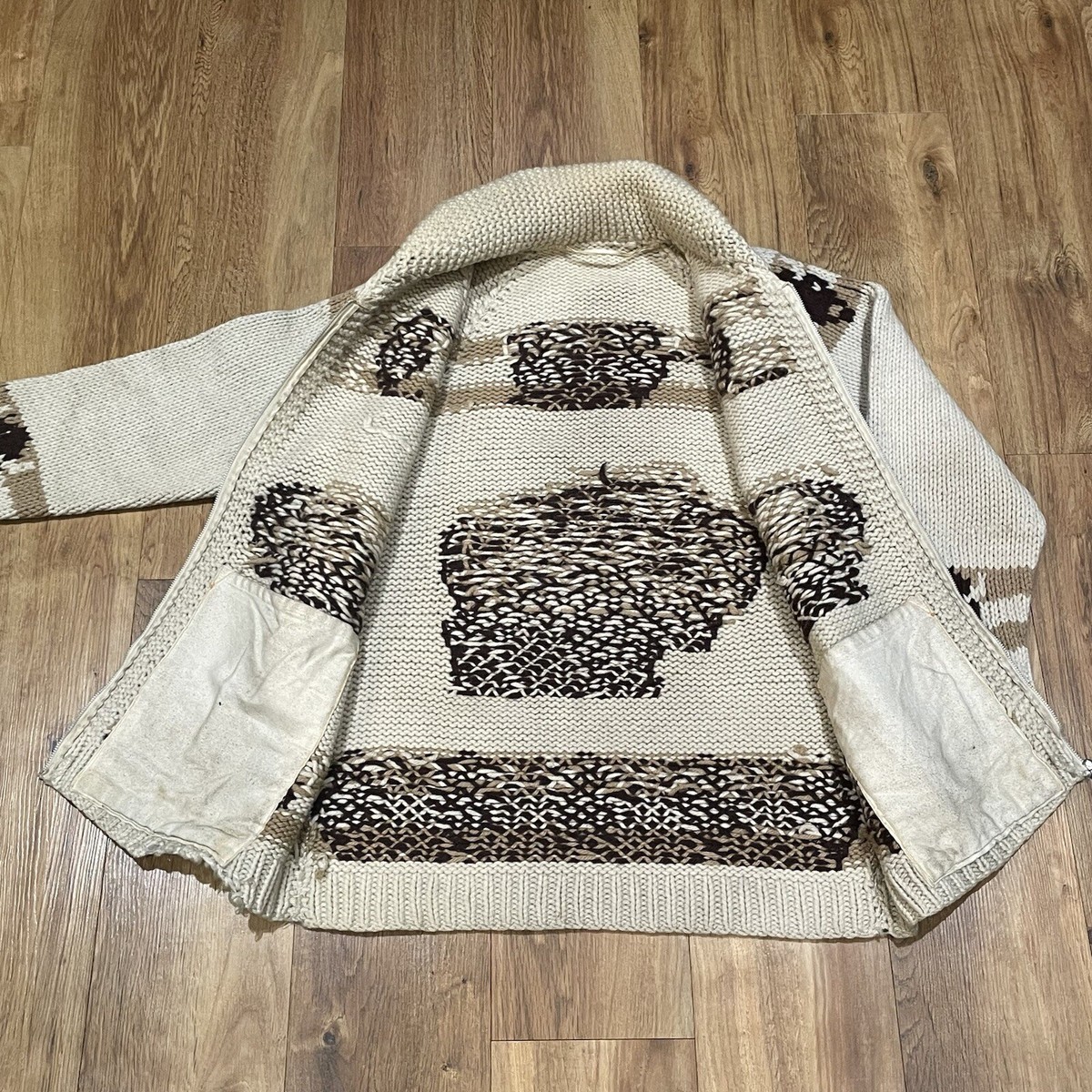 Vintage 1950s Cowichan Chunky Hand Knitted Zip Cardigan Vintage 1950s Cowichan Chunky Hand Knitted Zip Cardigan