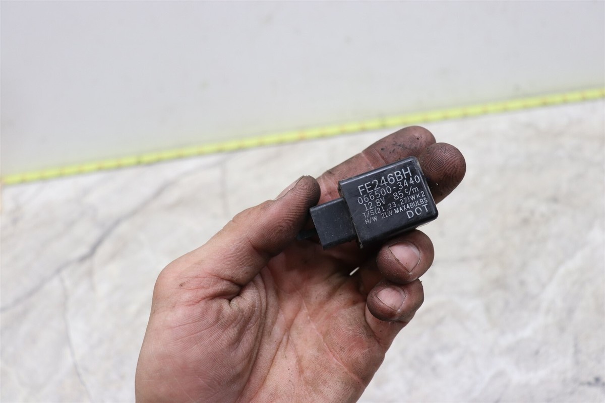 1993-2001 Kawasaki Ninja Zx11 Turn Signal Relay Fe246bh | eBay