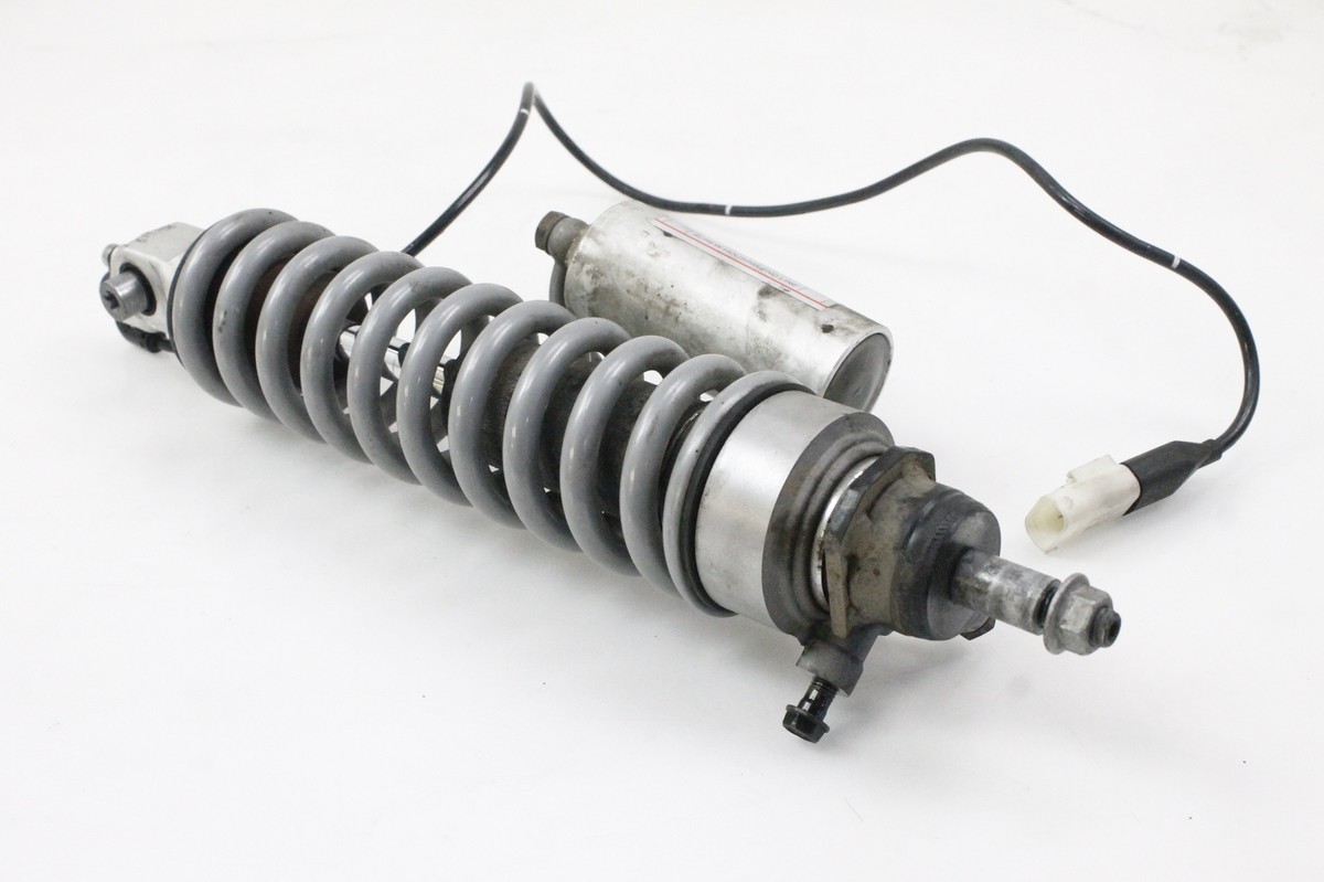 スモーキング New 2025 Kawasaki Z900 SE ABS, New York Mills NY | Specs