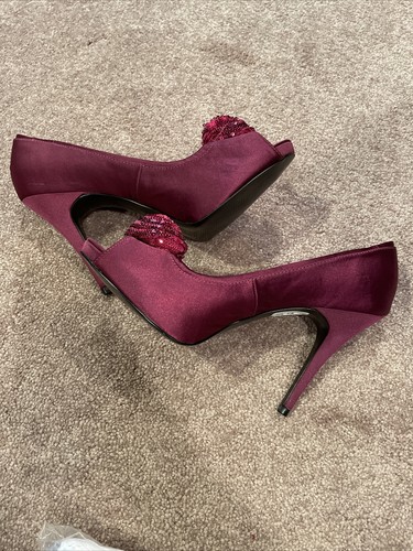 Alfani Women Sz 9.5 M Maroon Platform Satin Shoes Heels Rose Sequin Peep Toe - Picture 6 of 13