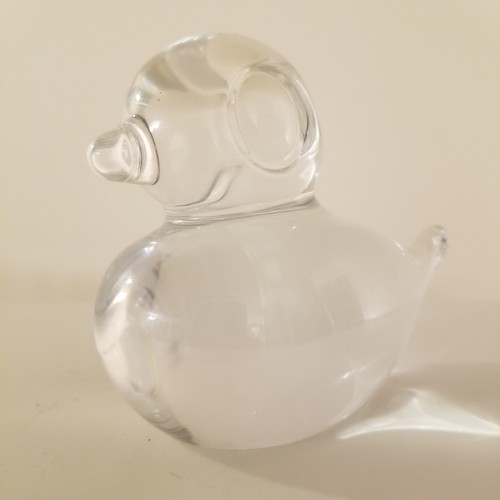 Cute Vintage Folke Walving Rubber Ducky  Signed & Numbered Crystal Paperweight - Picture 6 of 12