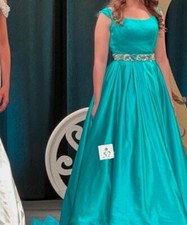 teal sherri hill dress size 0 with train