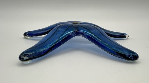 Fused Art Glass Sea Star Fish Figurine 5” Blue Dichroic Artist Signed - Picture 3 of 7