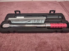 Snap-on Tools RED 3/8" Drive Adjustable Click-Type Micro Torque Wrench QE2R100R