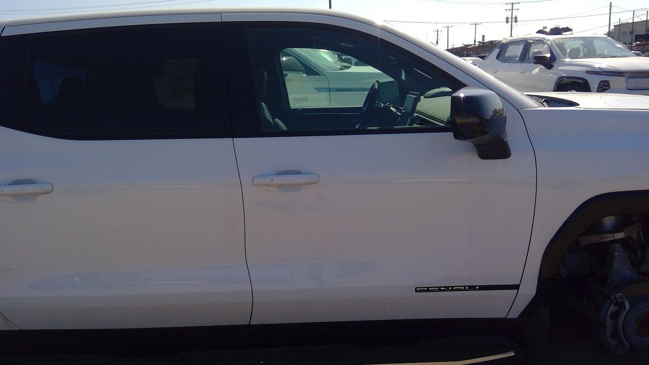 2025 GMC Sierra Denali EV Passenger Right Front Door 3096746