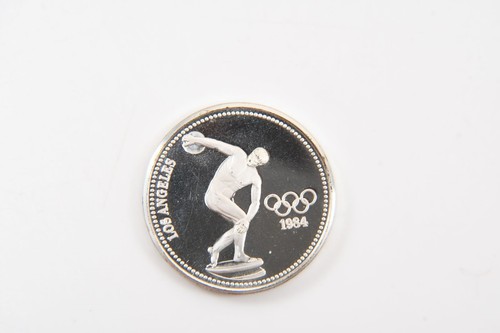 Q12Y80- Silver Commemorative Coins Olympics Los Angeles and Moscow in Case - Picture 11 of 12