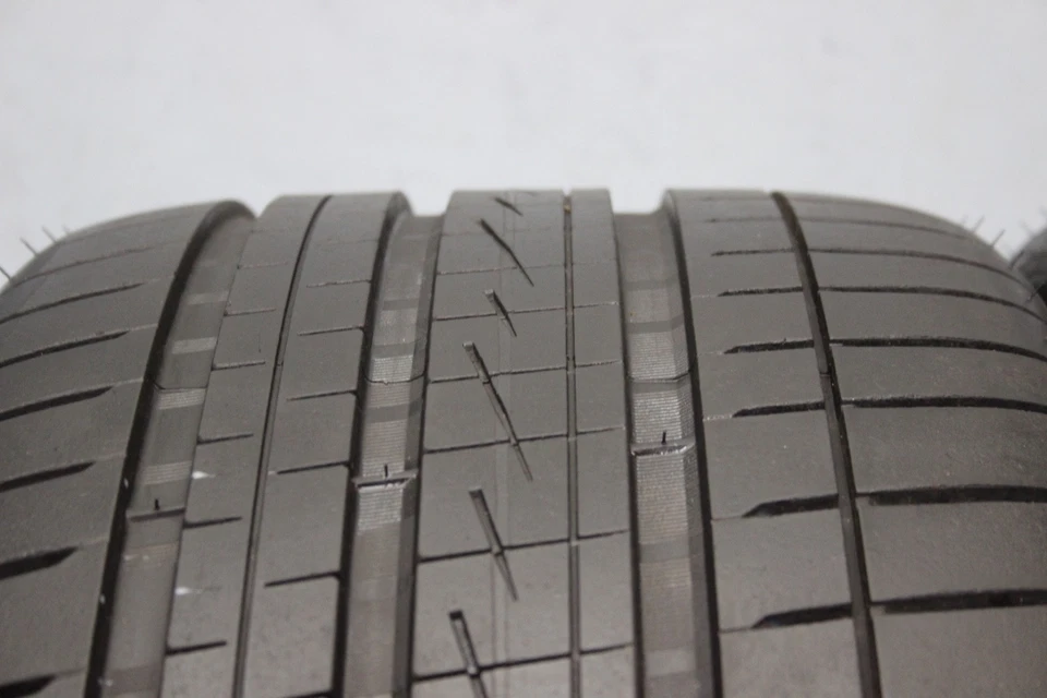 2x Vredestein ULTrac Vorti R+ 265/30 ZR19(93Y) XL, 7mm, nr 22604 - Bild 3 von 4