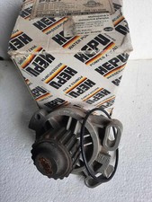 Pompe à eau Audi 100