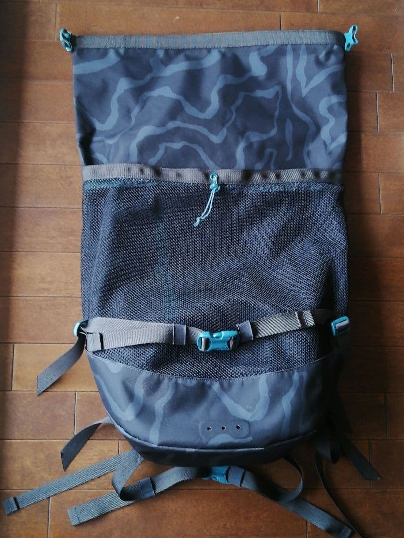 Patagonia Planing Roll Top Backpack 35L TPU Recycled Polyester Used