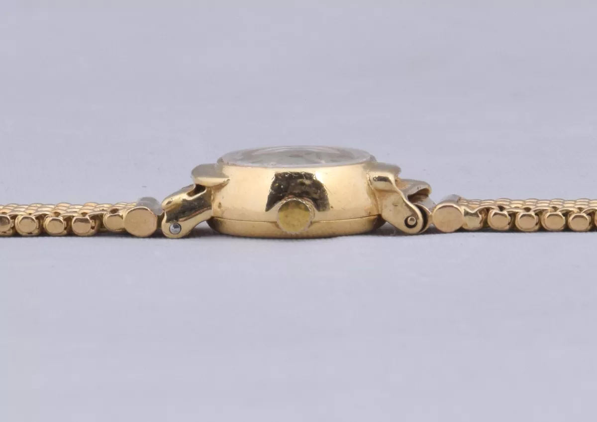 Vintage 1960's Omega Solid 18k Yellow Gold Women's Watch