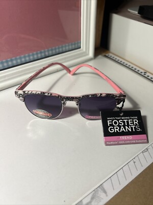 Women's Foster Grant Trend Sunglasses  Silver Pink Black Round Sunglasses 043LOL