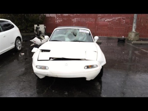 94-97 99-00 Mazda MX-5 Miata Power Brake Booster Without ABS OEM NA7543800 - Picture 9 of 12