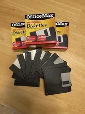 30 x 3.5 Inch 1.44 MB Diskettes IBM Formatted Black - 3 Boxes Of 10 OfficeMax