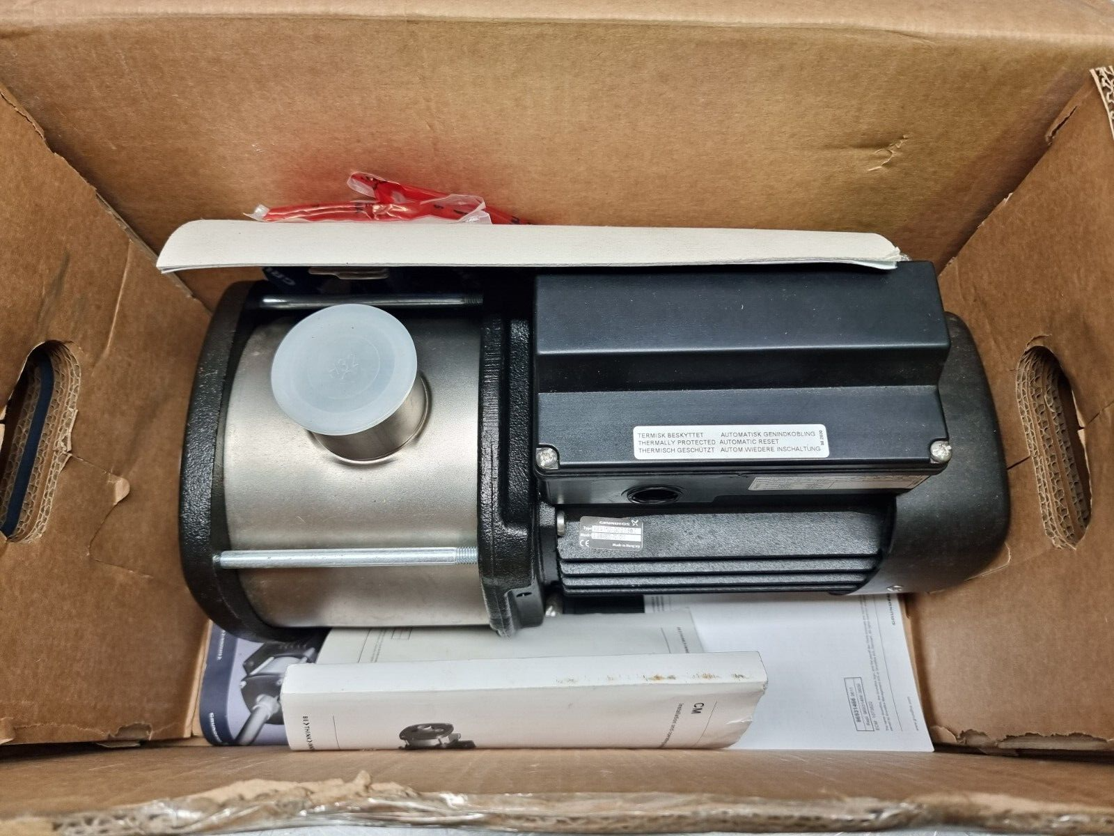 Grundfos CM101 Water Pump CM101 ARIEAQQE CAAN 0.67Hz / 0