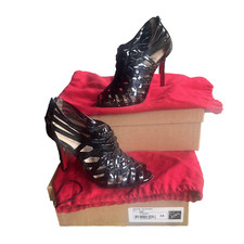 Christian Louboutin, Black Patent Leather, Arakna Heels, size 35