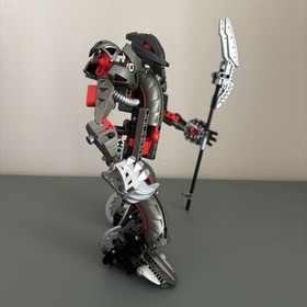 LEGO BIONICLE TITANS - MAKUTA - 8593 - COMPLETE WITH MANUAL