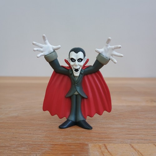 Scooby Doo Haunted Dracula Vampire Scooby-Doo Movies Character 2.5" Figure Toy