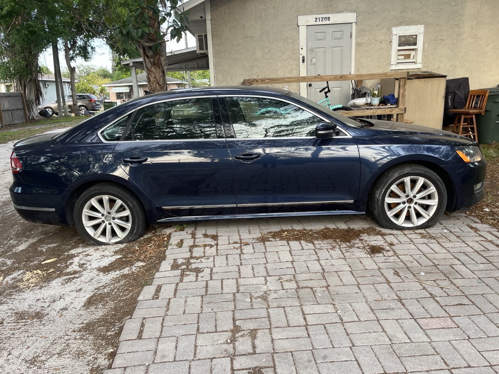 2013 Volkswagen Passat SEL