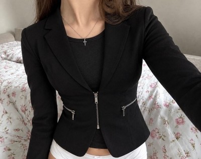 Damenblazer schwarz tailliert Reißverschluss Stradivarius Langarm Gr. S