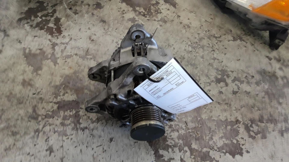 Used Alternator fits: 2015 Chevrolet City express  Grade A - Imagem 2 de 4