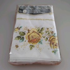 VTG. Springmaid Wondercale Floral Pillowcases...
