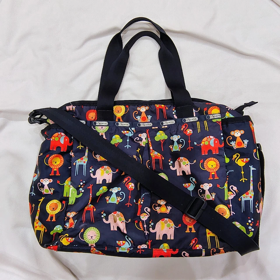 Bolso Bandolera para Bebé LeSportsac Ryan Bolso para Mamá Animales de Zoo Grande B59 Foto 3 de 4