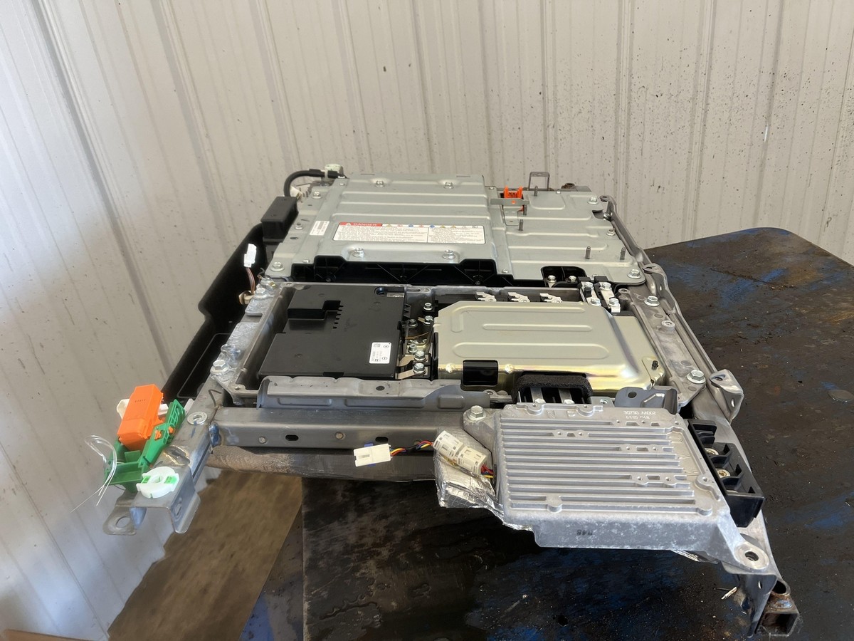 14-16 SUBARU XV CROSSTREK HYBRID NiMH BATTERY 100.8 VOLT