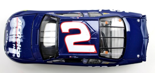 #2 Johnny Sauter ACDelco 2002 Monte Carlo Action NASCAR Diecast Car 1:24 - Picture 7 of 7