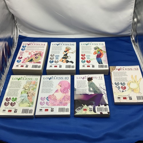 Loveless, graphic novels lot (7) 3-12, Yun Kouga, Trade PB, LIKE NEW - Foto 2 di 7