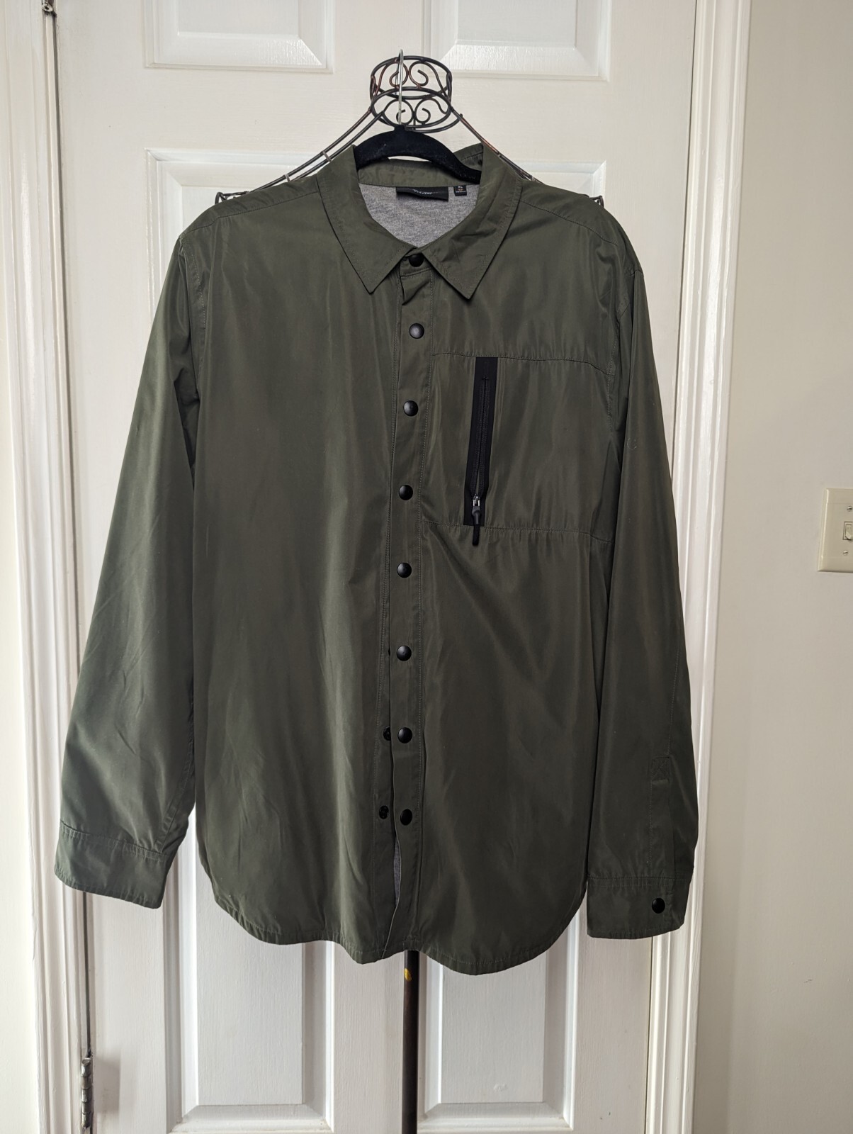 Picture 1 of 5