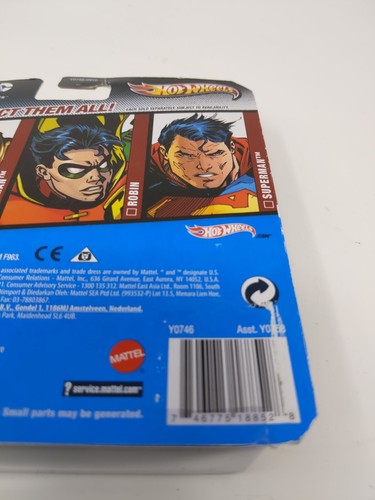 Hot Wheels DC Comics Universe 2012 New Car Sealed 1:64 Robin Batman Collectible - Picture 3 of 8