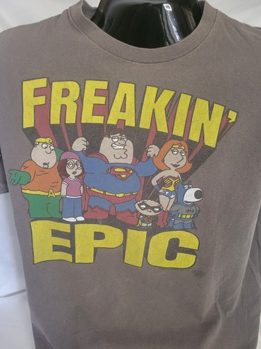 Family Guy Freakin' Epic 2010 Super Hero T-shirt (Size XL) - Picture 4 of 5
