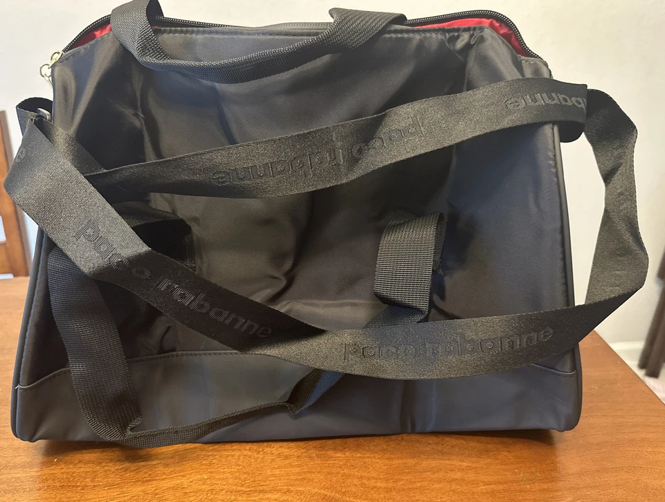 Bolso grande de mano Paco Rabanne 1 millón negro de lona para gimnasio de fin de semana 18”x9,5”x11 Foto 3 de 4