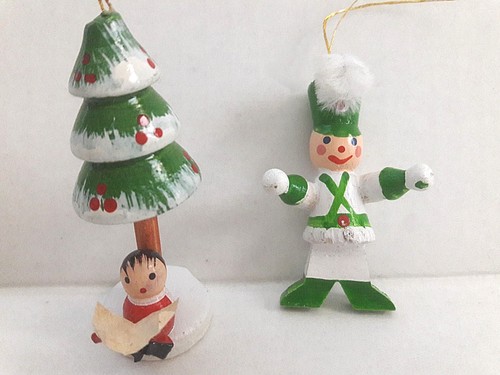 Vintage Wooden & Paper Mache Christmas Tree Ornaments Decorations Set of 6 - Picture 2 of 12