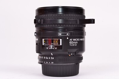 Nikon AF Micro Nikkor 60mm f/2.8 D Macro Portrait Lens w/ Caps