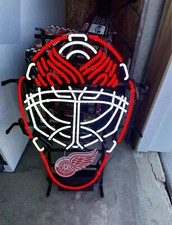 Detroit Sport  Wings Ice Hockey Mask 24