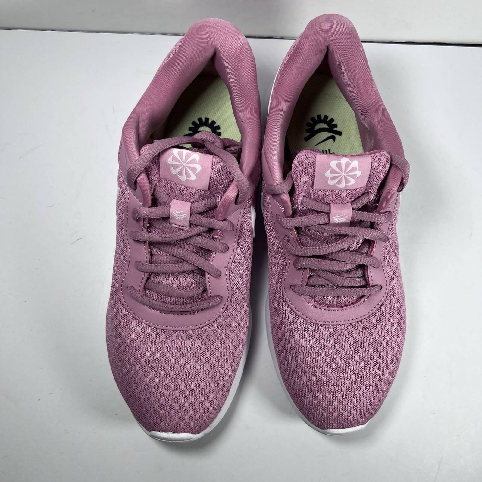 Nike Tanjun EasyOn Elemental Pink Lace Up Athletic Shoes Sneakers Women's 7.5 thumbnail 6
