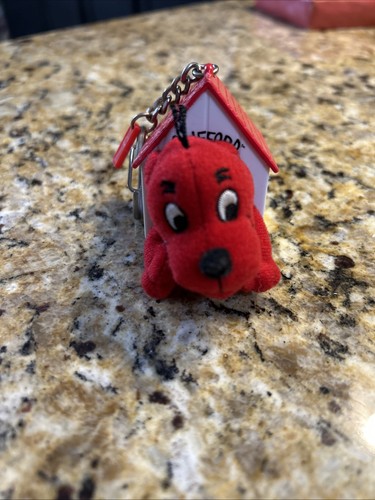 Porte-clés vintage Clifford le grand chien rouge en niche 2001 - Photo 2/5