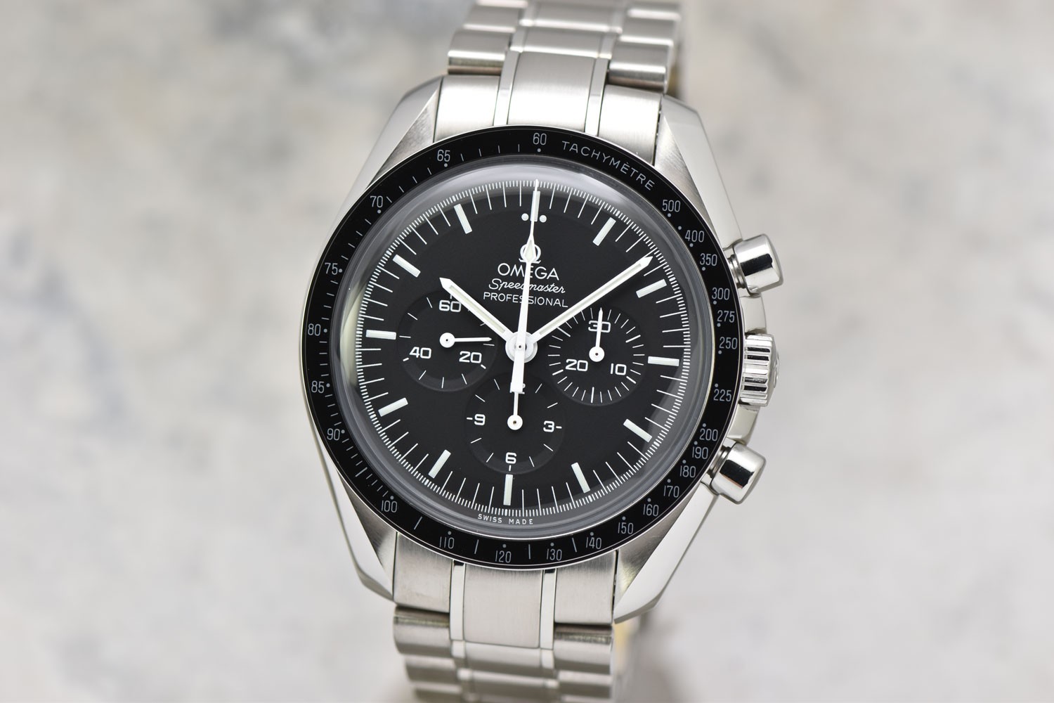 omega speedmaster 311.30.42.30.01.005