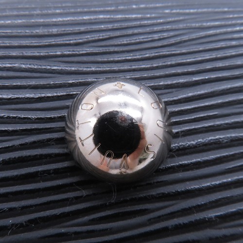 LOUIS VUITTON Cluny Size BB Epi Leather Noir M41312 - Picture 14 of 18