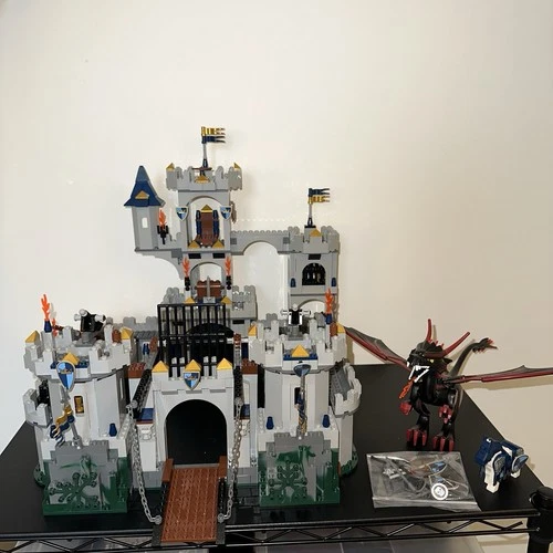 LEGO King's Castle Siege 100% Complete W/ Dragon & Horse, No Figs/Box/Stickers